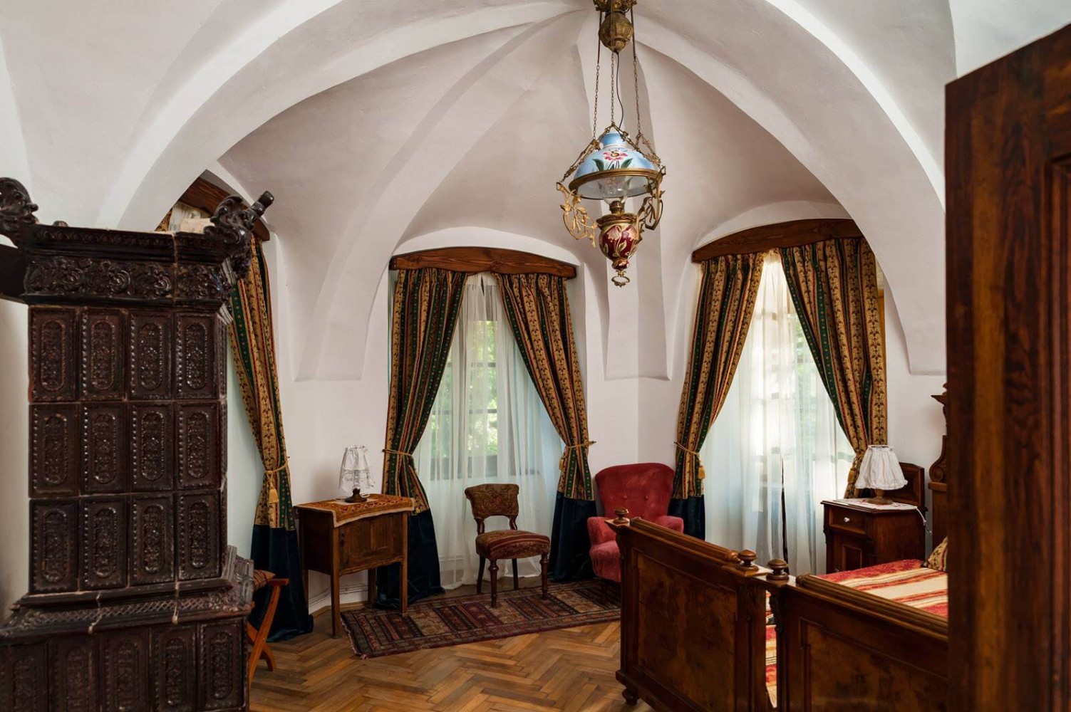 Castelul Kálnoky Micloșoara - mobilă și detalii
