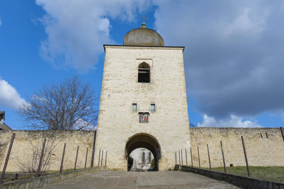 Mănăstirea Bârnova ( 1629 )