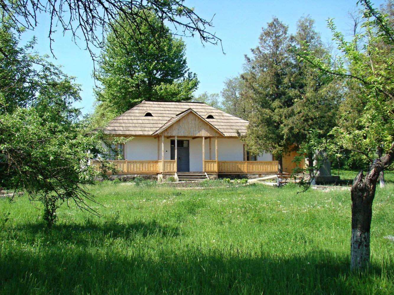 Casa George Enescu - Grădina