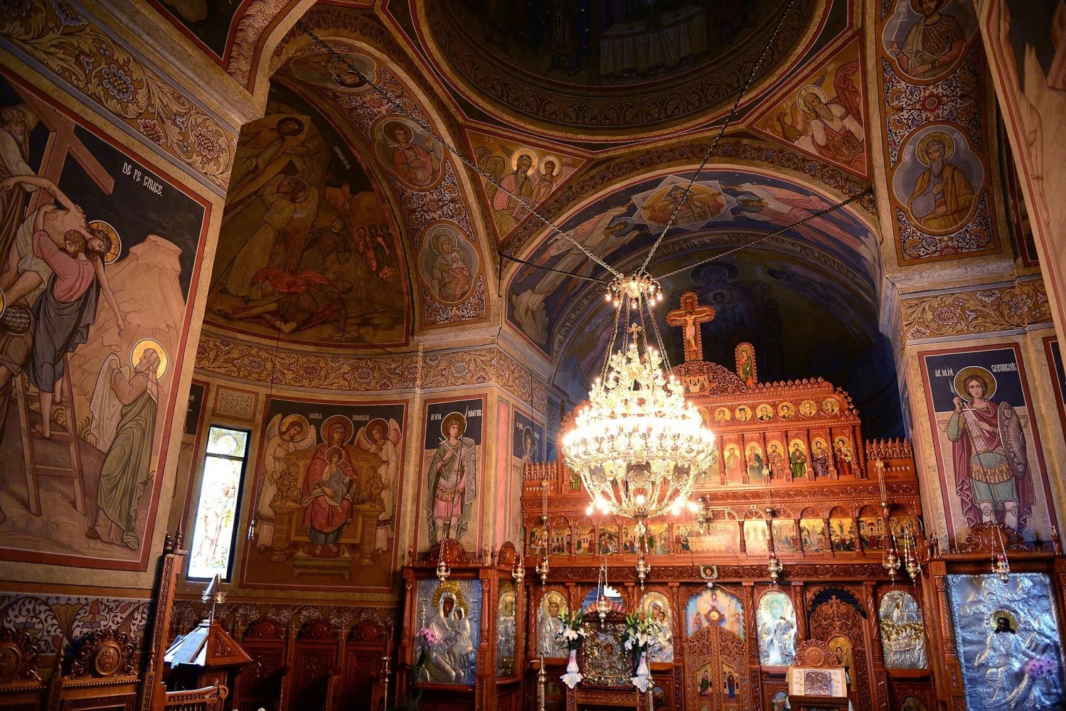 Mănăstirea Vladimirești - iconostas