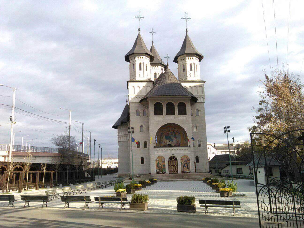 Biserica Sfântul Nectarie  Iași ( 1995 )