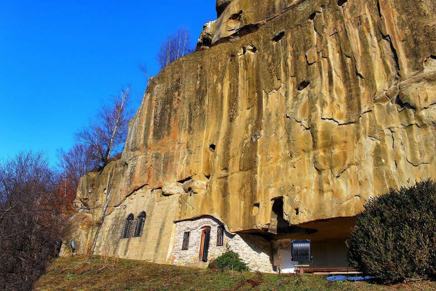 Mânăstirea Corbii de Piatră