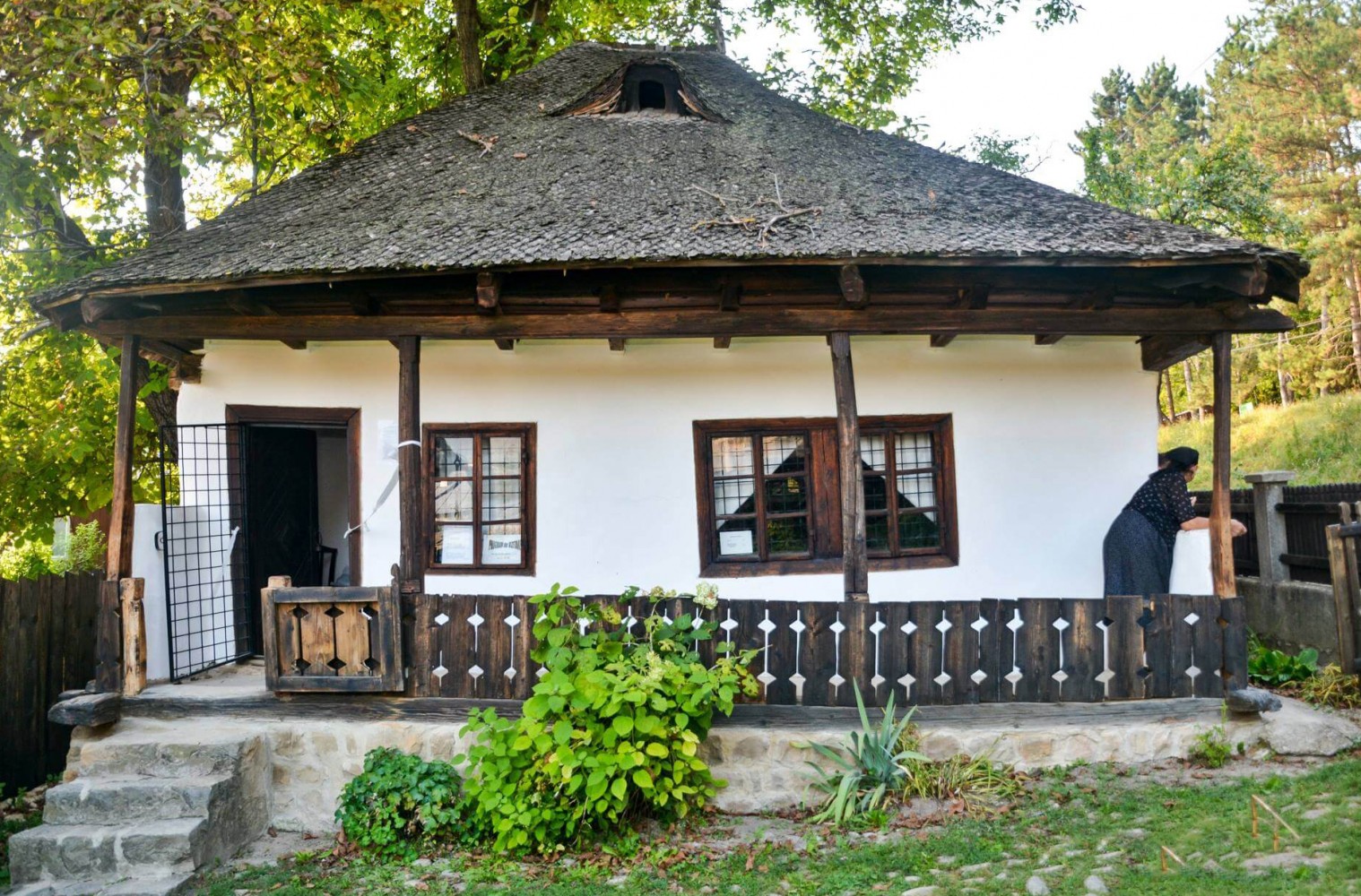 Casa Moș Ion Roată