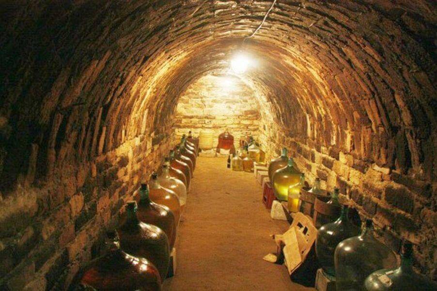 Catacombele de de la ”Cub”